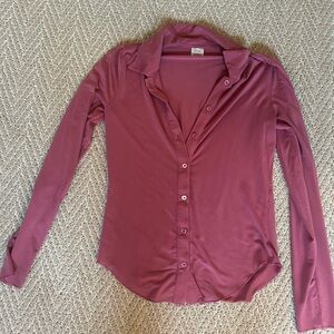 Wilfred Pose Longsleeve